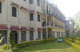 hotel shivlinga